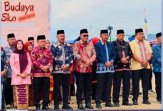 Hadiri Kenduri Sko Tanjung Pauh Mudik, Gubernur Al Haris dan Bupati Monadi Tegaskan Komitmen Jaga Adat, Ketahanan Pangan, hingga Atasi Banjir
