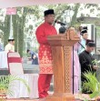 Bupati dan Wabup Sholat Ied di lapangan Mini Soccer Pangkalan Kerinci