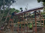 Rehab RTLH Ibu Rabumah Tunjukkan Progres Signifikan, Satgas TMMD Ke-129 Optimistis Rampung Tepat Waktu