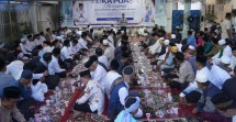 Wabup Pelalawan H. Husni Tamrin Gelar Buka Puasa Bersama GSB dan BKM Masjid Pangkalan Kerinci