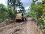 Demi Kesejahteraan Petani, Satgas TMMD Ke-129 Kodim 0102/Pidie Pacu Pembangunan Jalan Pertanian