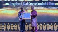 Bupati Pelalawan  raih Penghargaan Tribun Award 2026 Inspirasi Kolaborasi Peduli Anak Yatim