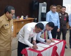 Pemkab dan Kejari Pelalawan Tandatangani MoU, Perkuat Pendampingan Hukum