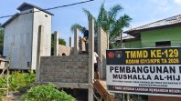 Tingkatkan Sanitasi Rumah Ibadah, Pembangunan MCK Mushalla Al-Hijrah Pangkalan Terap Capai 58 Persen