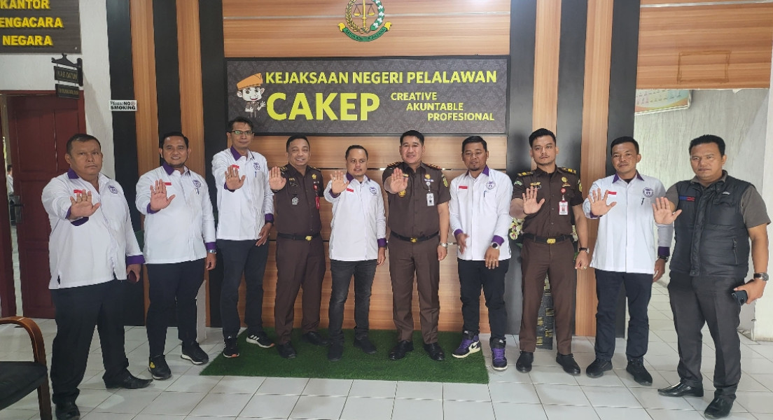 Audiensi Dengan Komnas PA Pelalawan, Kejari Azrijal SH MH Tegaskan Komitmen Berantas Kejahatan Terhadap Anak