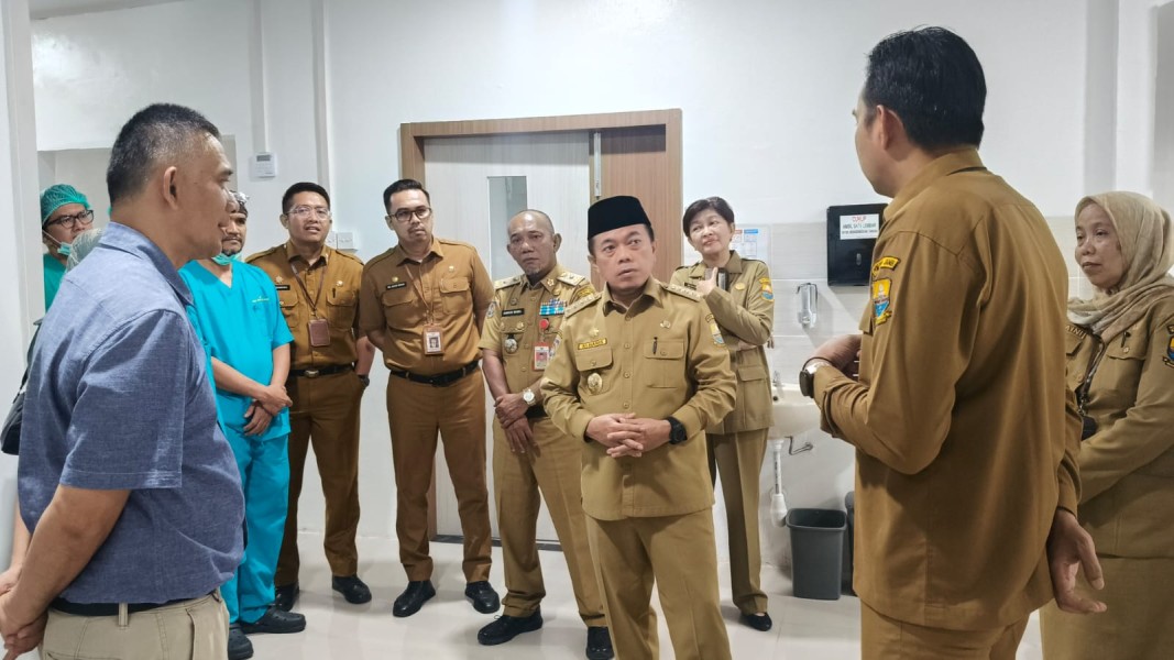 Cek Persiapan Operasi Bedah Jantung Pertama, Gubernur Al Haris Sambangi RSUD Raden Mattaher