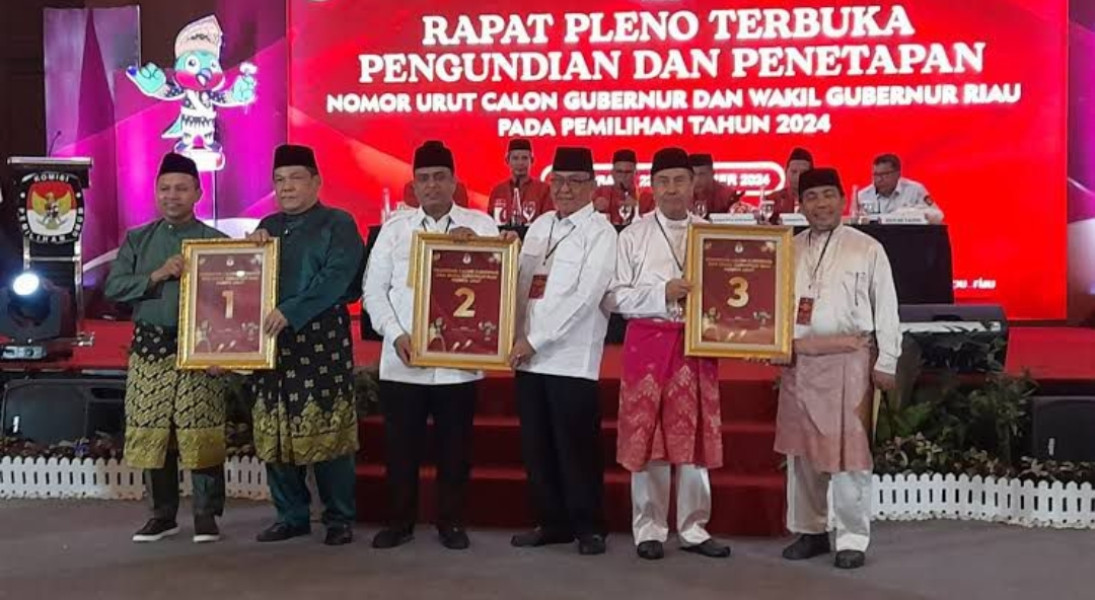 Unggul di 9 Kabupaten, Paslon Bermarwah di Pilgub Riau Kantongi 1,2 Juta Suara