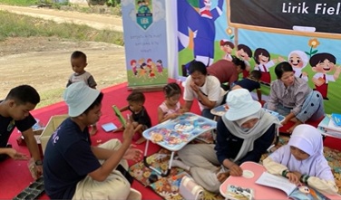 Kembangkan Rumah Baca Lilac, Cara Pertamina Perkaya Literasi Masyarakat Lirik