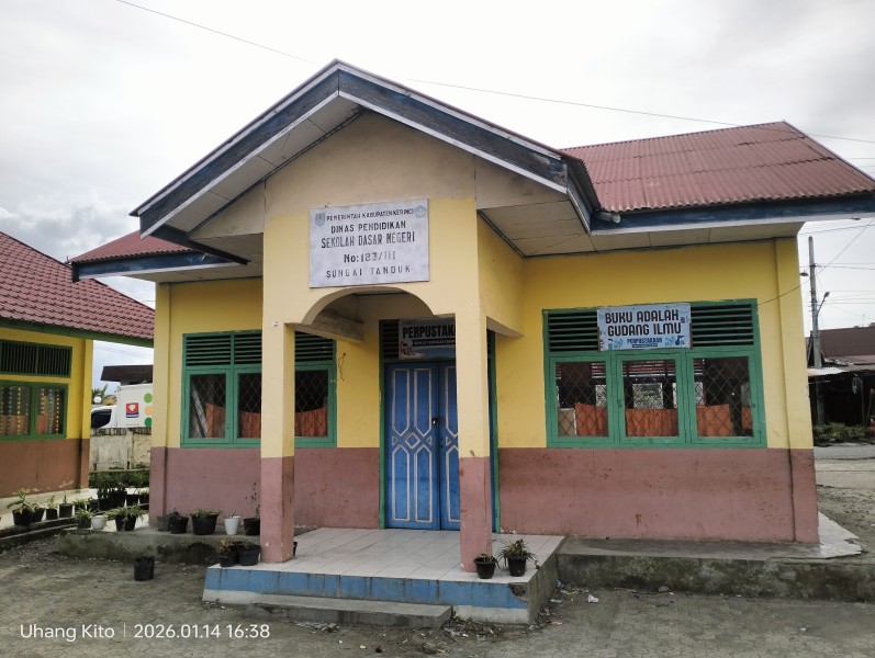 Murid SDN Sungai Tanduk Diduga Keracunan MBG dari SPPG Tika Seno, Korban Dilarikan Ke Puskesmas Terdekat