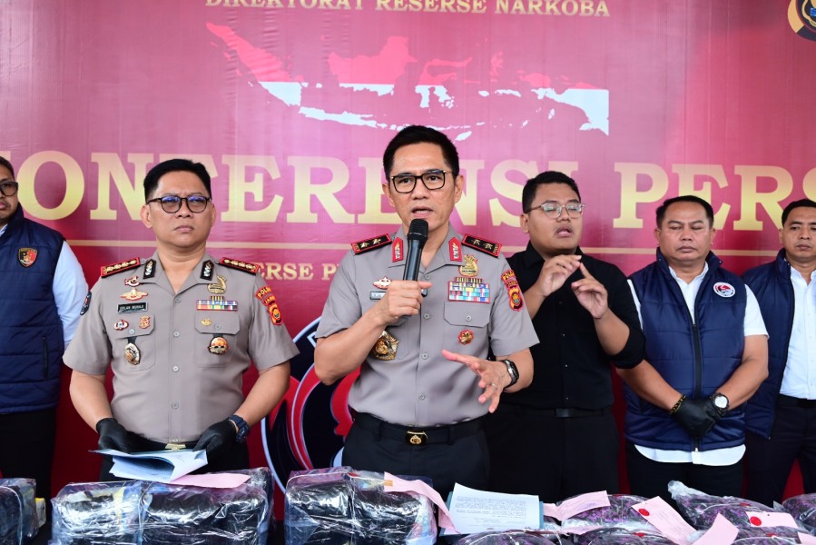 Polda Jambi Ungkap Peredaran Narkotika Skala Besar, Sita 20 Kg Sabu dan Ribuan Butir Ekstasi