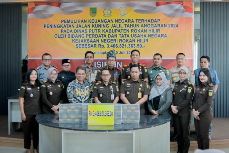Kajati Riau ,Wabup Rohil Saksikan Pemulihan Anggaran Proyek Jalan Kuning Jalil Rp 3,4 Milyar