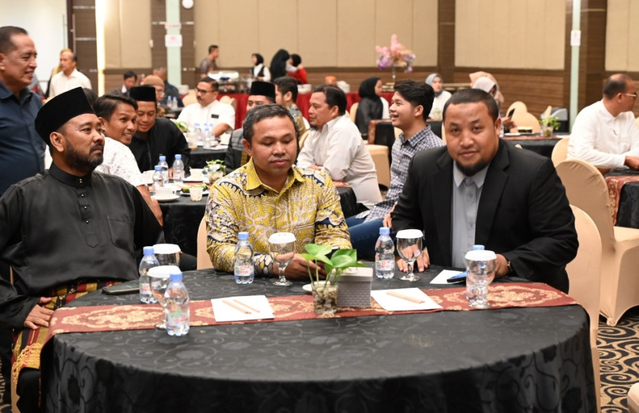 Jika Terpilih Jadi Gubernur, Abdul Wahid Targetkan Ekonomi Riau Tumbuh diatas 7 Persen