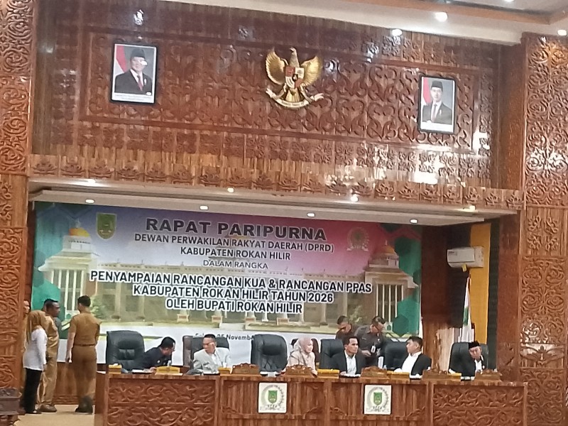 Bupati Rohil Sampaikan  R- KUA- PPAS Tahun 2026 Sebesar Rp 2.1 Triliun