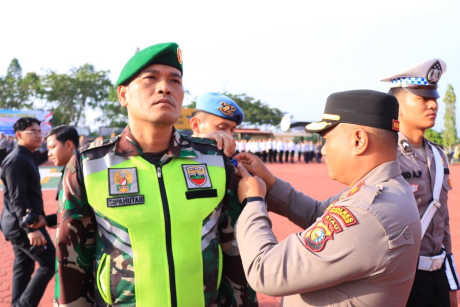 Apel Pasukan Ops LK 2025, Dipimpin Wakapolres Rohil Kompol Rikky Operiady