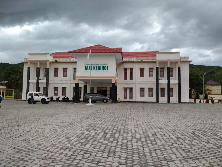 KIP-K IAIN Kerinci Ciptakan Mahasiswa Berprestasi, Ini Sederet Prestasinya!