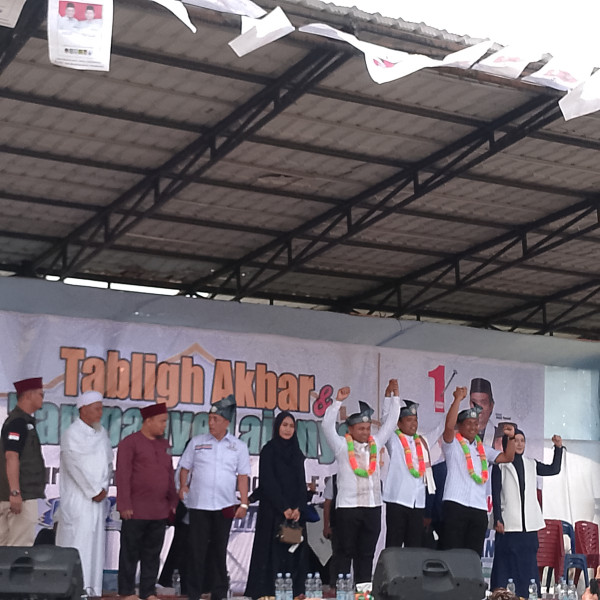 Kampanye ,Tablig Akbar Di Rohil, Wahid Sinergikan Program Seragam Sekolah