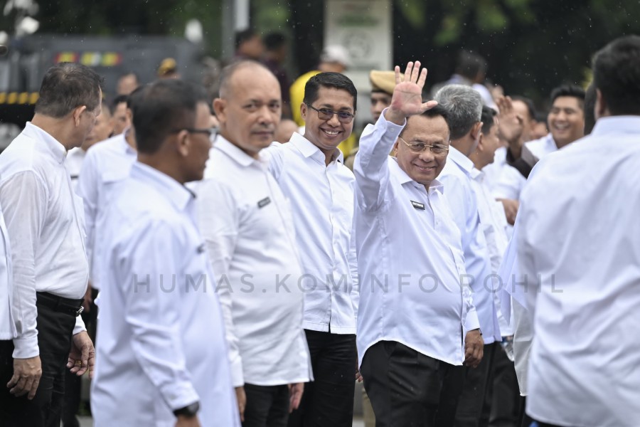 Hari Ini Bupati Rohil Terpilih H. Bistamam Dan Wabup Jhony Charles  Mengikuti Gladi Bersih