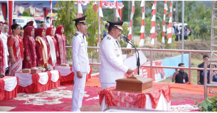 Bupati Monadi Pimpin Upacara HUT ke-81 RI, Ajak Masyarakat Isi Kemerdekaan dengan Kerja Nyata