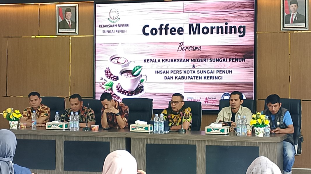 Coffee Morning Bareng Insan Pers, Kejari Sungai Penuh Ungkap Capaian dan Target Pemberantasan Korupsi