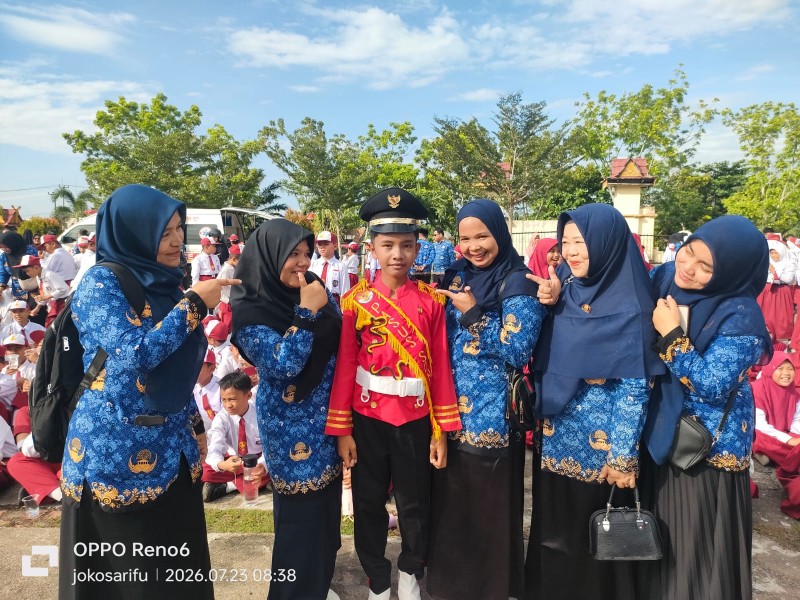 Perdana Jadi Komandan Upacara Tingkat Kabupaten, Hamdan Ali Rasyid Tampil Tegap dan Penuh Percaya Diri di Peringatan HANI 2026