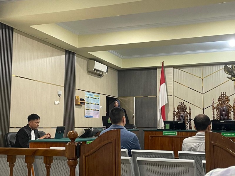 Sebut Tak Ada Unsur Korupsi, Bengawan Kamto Minta Dibebaskan dari Seluruh Dakwaan dan Tuntutan Jaksa