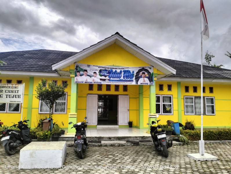 Camat Gunung Tujuh Disinyalir Jarang Masuk Kantor,  Sejak Dilantik Mengikuti Apel Hanya Sekali