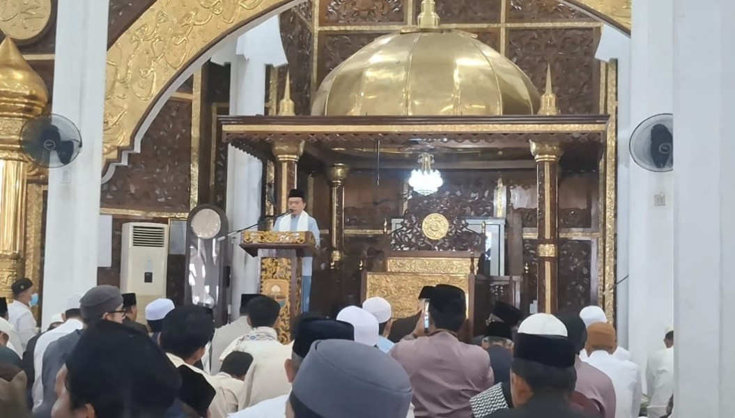 Gubernur Jambi Al Haris: Idul Adha Momentum Menumbuhkan Semangat Pengorbanan dan Kasih Sayang