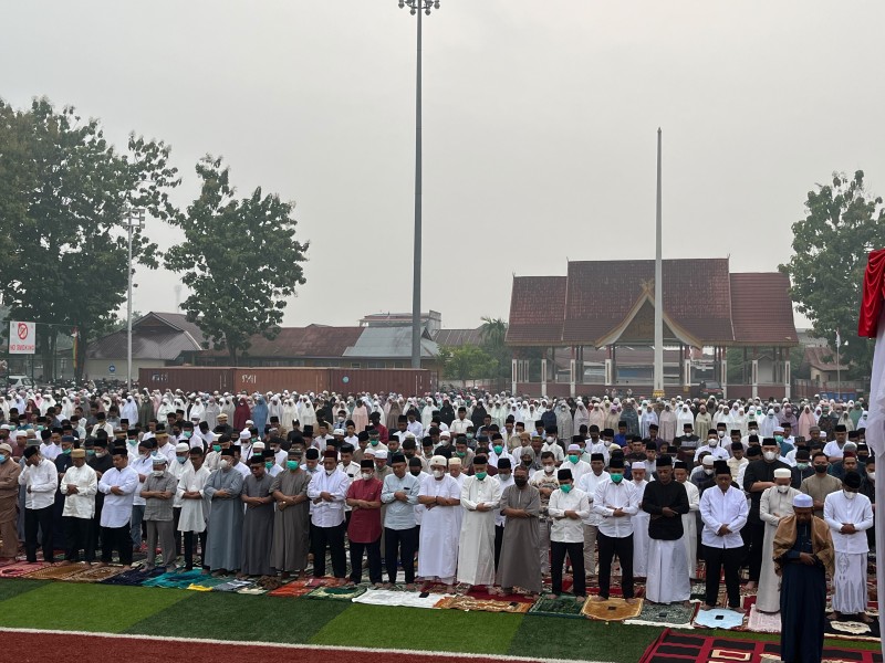 Ikthiar Hadapi Karhutla, Pemkab Pelalawan Gelar Shalat Istisqa bersama masyarakat di Setiap Kecamatan