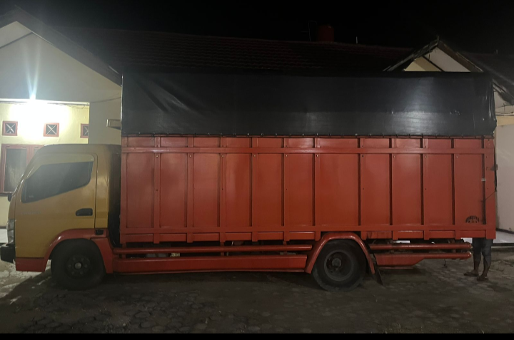 Angkut 12,3 Ton BBM Ilegal, Truk Colt Diesel Dicegat Polisi di Jalur Jambi–Muara Bulian