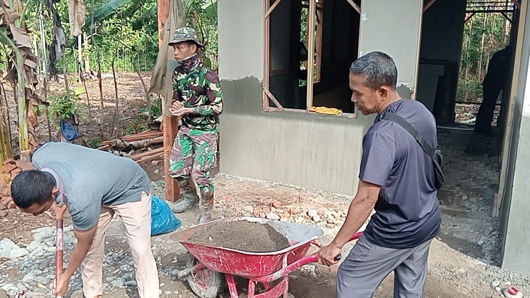 Rumah Nyak Ubit Perlahan Bangkit, Satgas TMMD ke 129 Wujudkan Hunian Layak untuk warga Kurang Mampu.