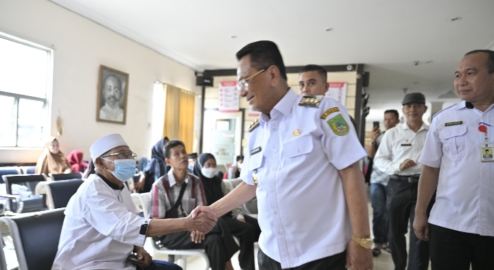 Sidak RSUD Dr Protomo,  Bupati Bistamam Pastikan Pelayanan Makin Bagus