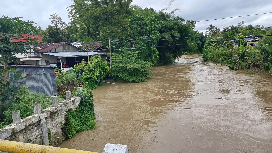 Sungai Batang Merao Meluap, Banjir Rendam Sejumlah Desa di Kerinci dan Sungai Penuh