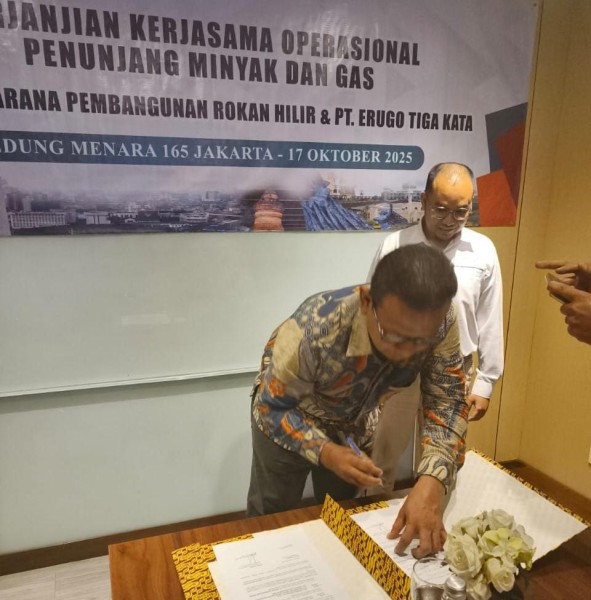 PT SPRH dan PT ETK Teken MoU Perjanjian KSO Penunjang Migas Blok Rokan