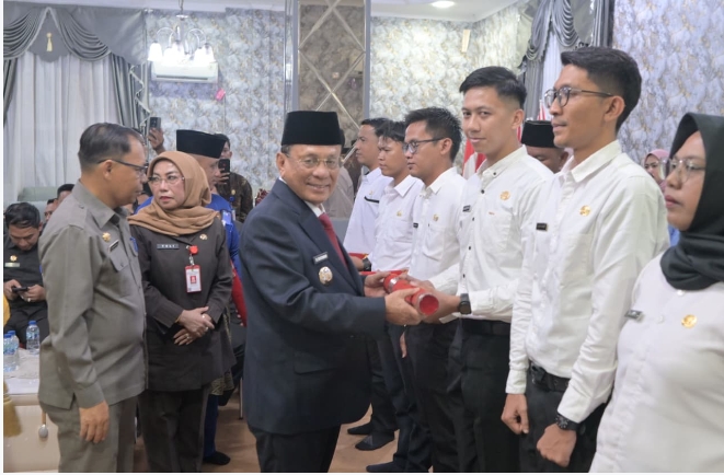 Tenaga Honorer Rohil Beralih Status P3K, Bupati Bistamam : Penting Jaga Marwah
