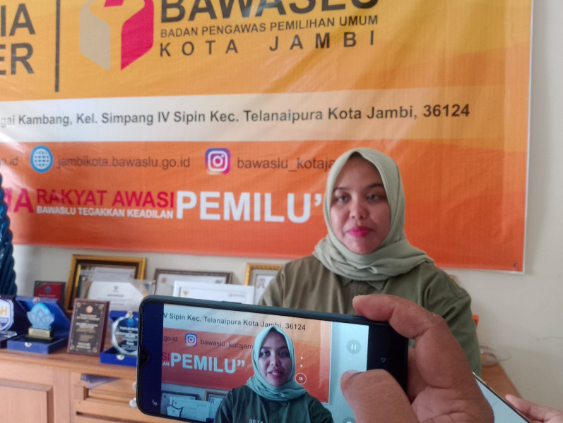 Bawaslu Kota Jambi Tetapkan Cawako HAR Bersalah Kampanye di Tempat Ibadah, Sanksi Menanti