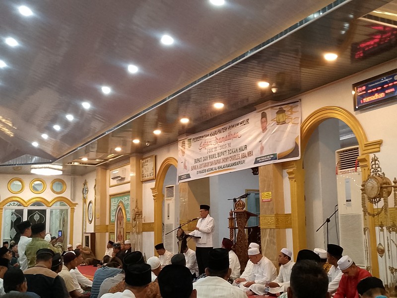 Safari Ramadhan Perdana Bupati Rohil, Komitmen Bangun Konektivitas Jalin Sinaboi -Dumai
