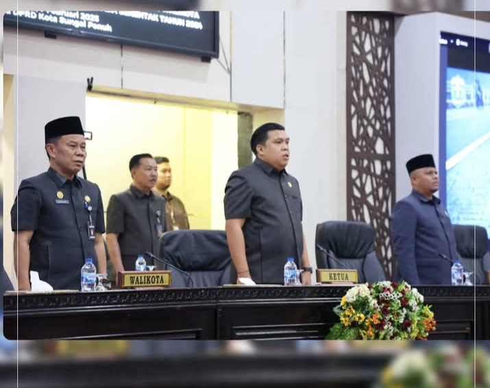 Sekda Alpian Hadiri Paripurna DPRD Pemberhentian dan Pengangkatan Wako & Wawako Sungai Penuh